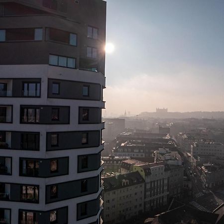 Lam Mint - Ac - Balcony Lägenhet Bratislava Exteriör bild