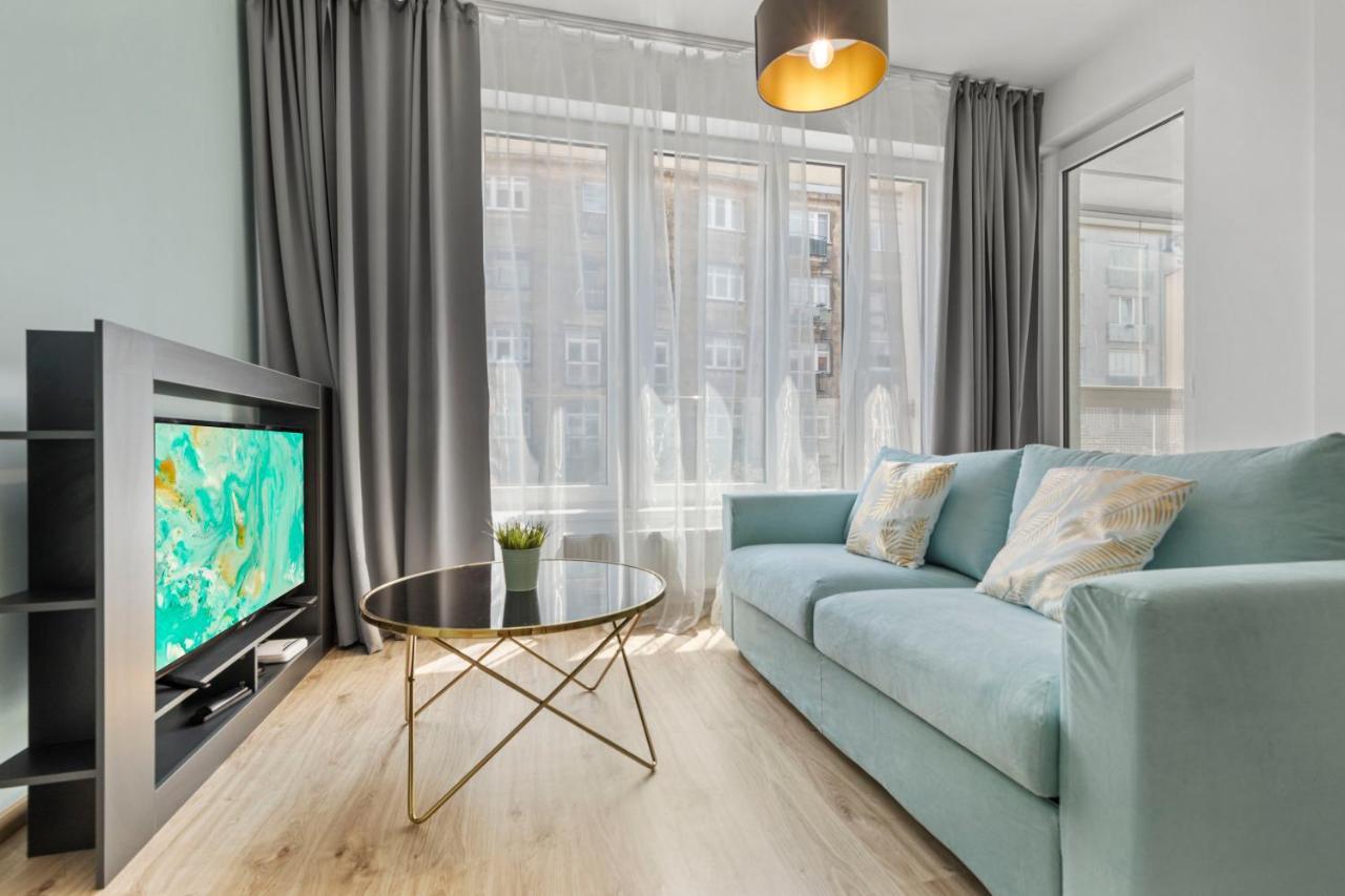 Lam Mint - Ac - Balcony Lägenhet Bratislava Exteriör bild