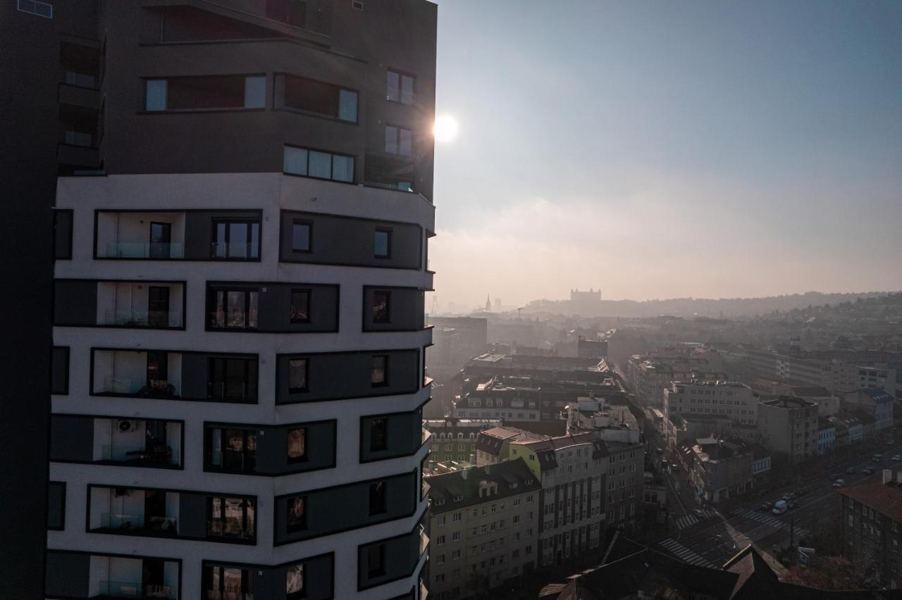 Lam Mint - Ac - Balcony Lägenhet Bratislava Exteriör bild